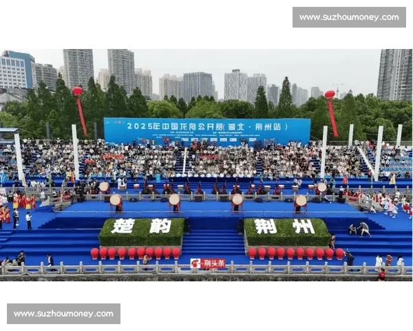 湖北省第十七届龙舟大赛圆满收官 江汉大学、中国车谷龙舟队摘金 国际队伍首秀引关注