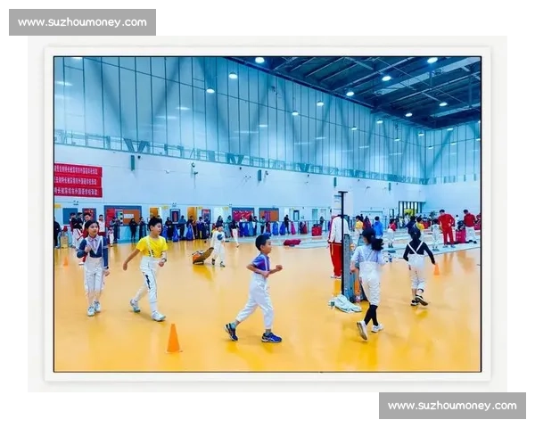 芝罘中学 “小剑客” 市运会斩 37 金创纪录！